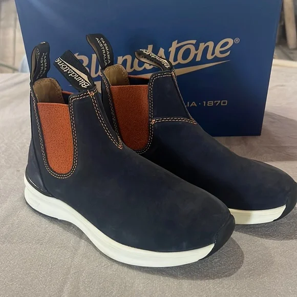 Blundstone | Shoes | Blundstone 247 Boot Nib | Poshmark display picture 1